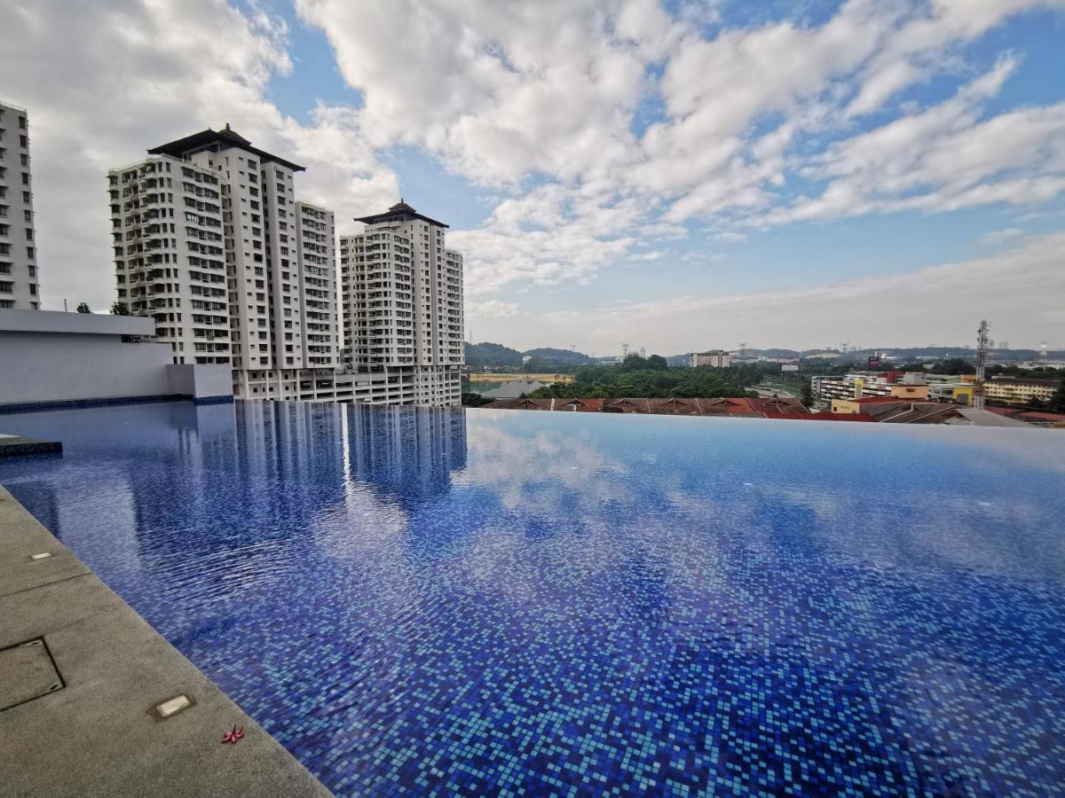 Apartment 3 Astetica Residences The Mines 4br Wifi Netflix View